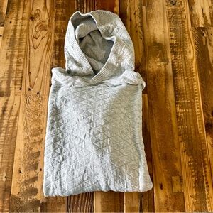 The Wallace hoodie sweater heathered Gray Sweater by Holderness & Bourne size M
